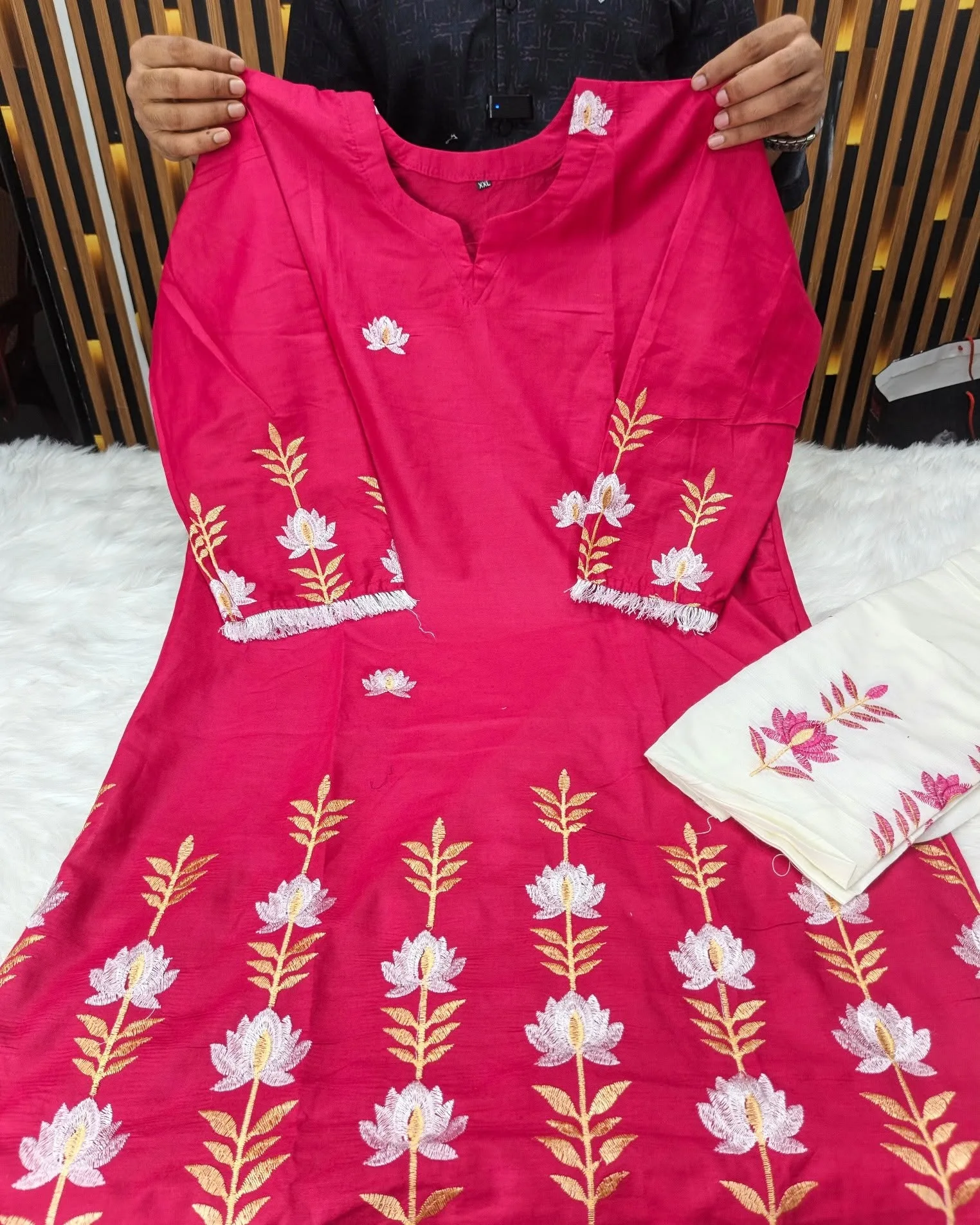 Women's 2Pcs Set Butterfly Cloth image 5